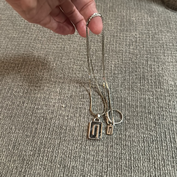 Necklace - Picture 3 of 4